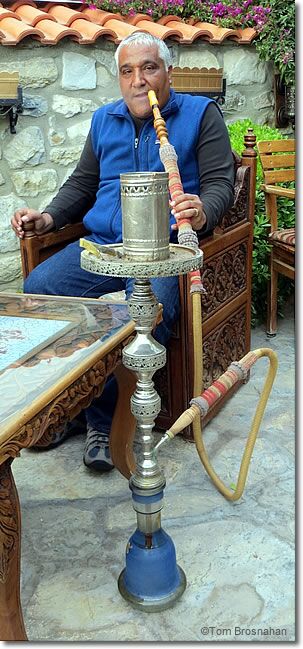 turkish hookah tobacco hi-res stock photography and images Handmade Yellow Copper Hookah, Hand